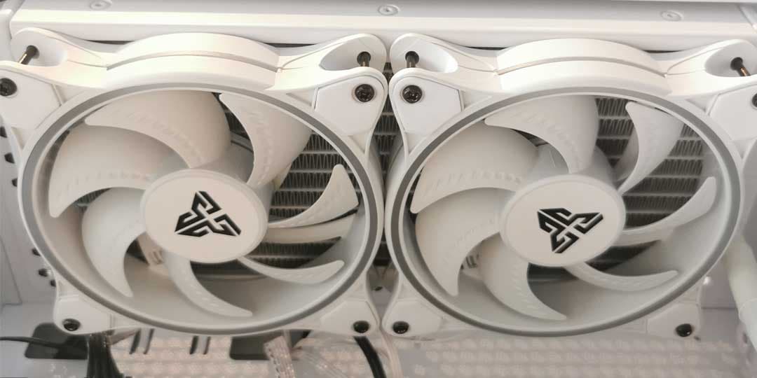 Review Fantech LC240 Liquid Cooler, Pendingin PC yang Super Cool