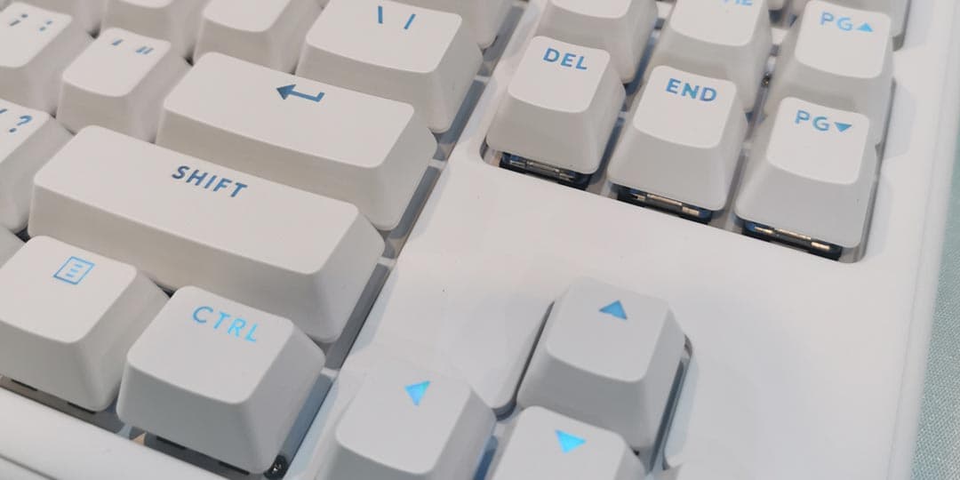 Review Logitech G713 Wired Gaming Keyboard (Aurora Collection): Keyboard Mechanical Ringkas dan Minimalis