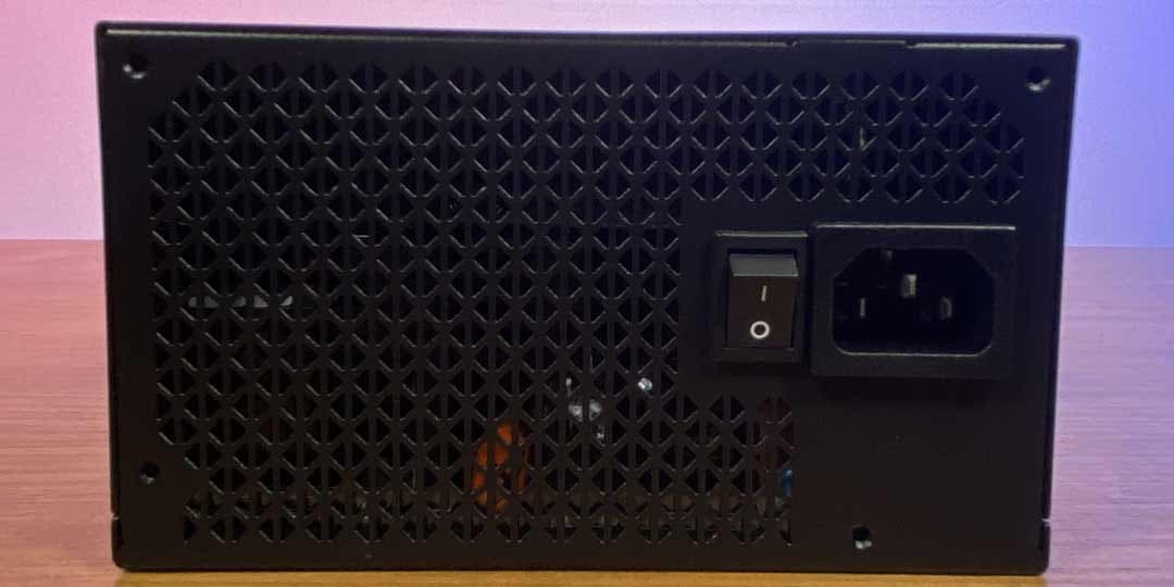 Review MSI MEG Ai1300P, PSU ATX 3 Pertama dari MSI