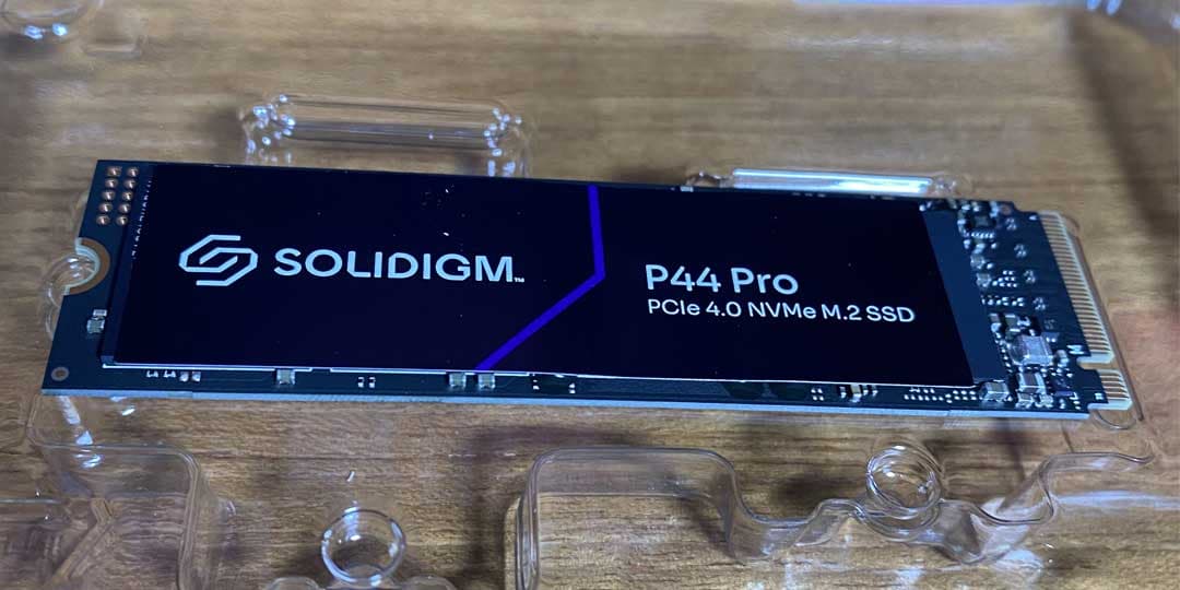 Kecepatan Baca Data Hingga 7 GB Per Detik! Ini Dia Review SSD SOLIDIGM P44 Pro!