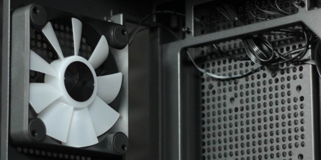 Review Casing PC APNX C1: Melangkah ke Dunia Gaming dengan Gaya dan Performa