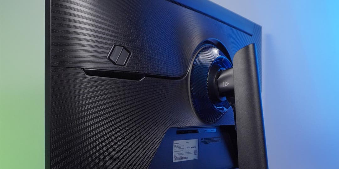 Review Samsung Odyssey G5 32 Inch: Pengalaman Gaming Terjangkau dengan Refresh Rate Super Mulus!