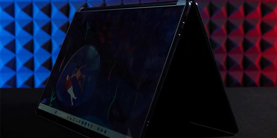 Review Lenovo Yoga Book 9i, Laptop 2 Layar yang Bisa Dilipat!