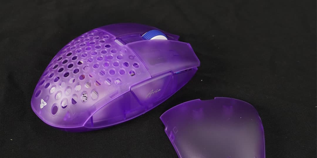 Review FANTECH Aria XD7, Mouse Gaming Berbobot Ringan, Cocok untuk Game FPS!