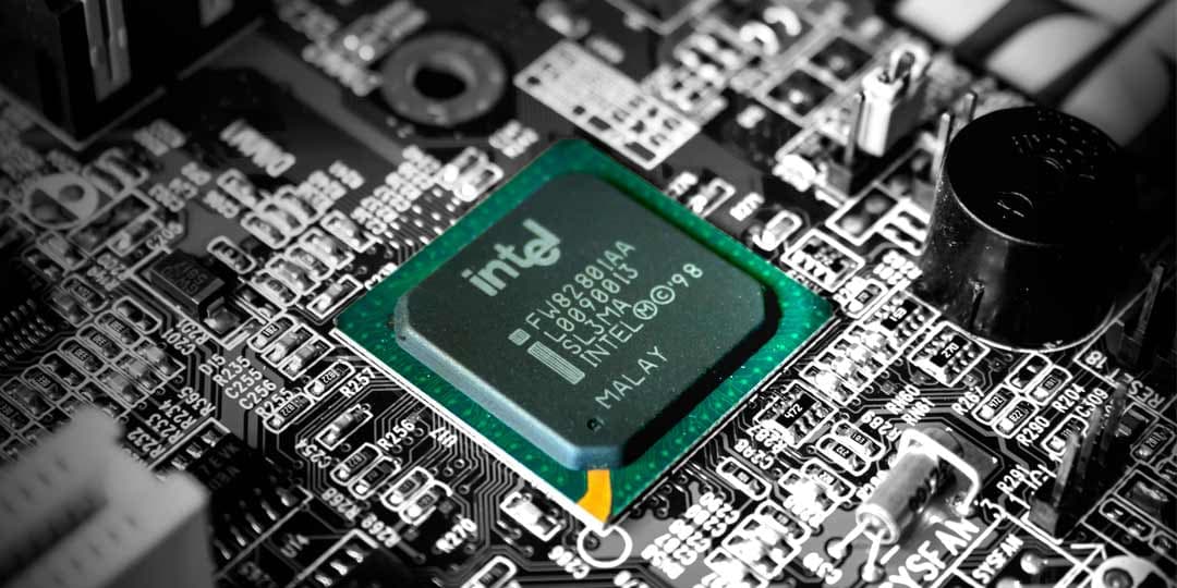 Kelebihan dan Kekurangan Prosesor 8 Inti Menurut Para Master Komputer