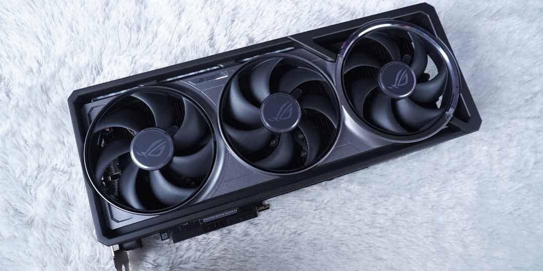 Review ASUS ROG Astral RTX 5090, Kartu Grafis Monster dengan Sistem Pendingin Quad-Fan Terbaru!