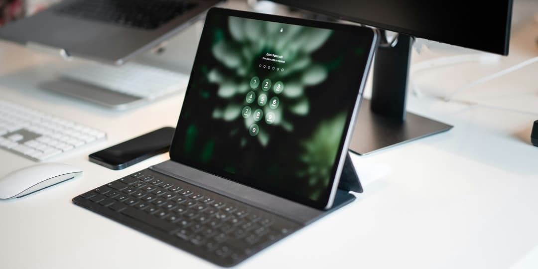 3 Rekomendasi Laptop Tipis Terbaik, Tipis di Bodi, Gahar di Performa!